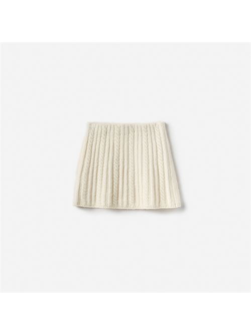 Gonna in Lana Merino e Alpaca Particolarmente comoda e scintillante, questa gonna in maglia di alpaca color crema è impreziosita da bottoni scintillanti sulle tasche funzionali. Abbinala a Cardigan in coordinato disponibile.Fedele alle dimensioniIl tessuto è elasticoCintura elasticaTasche funzionaliDecorazione con bottoni finti SELF PORTRAIT | AW25-710SK-CCREAM